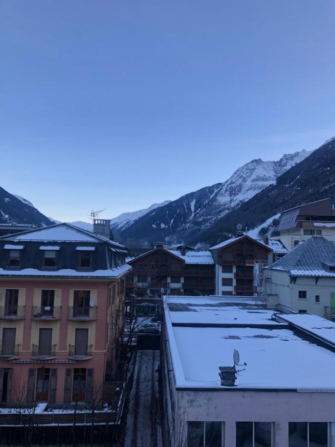 Superbe Studio Refait A Neuf Et Tout Equipe Avec Parking Chamonix Extérieur photo